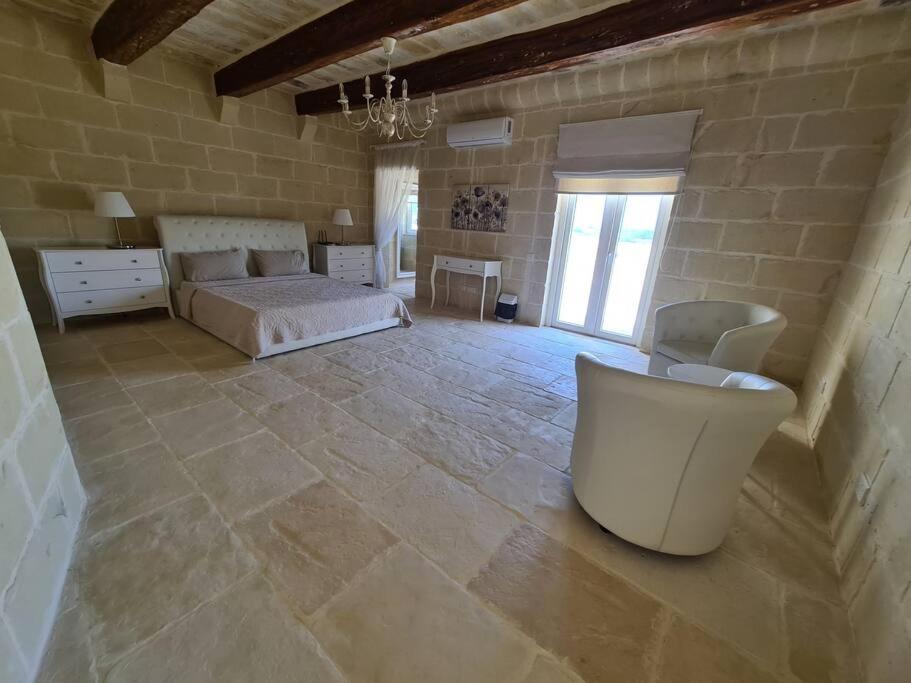 Farmhouse Villa With Large Pool And Garden In Gozo Għarb Buitenkant foto