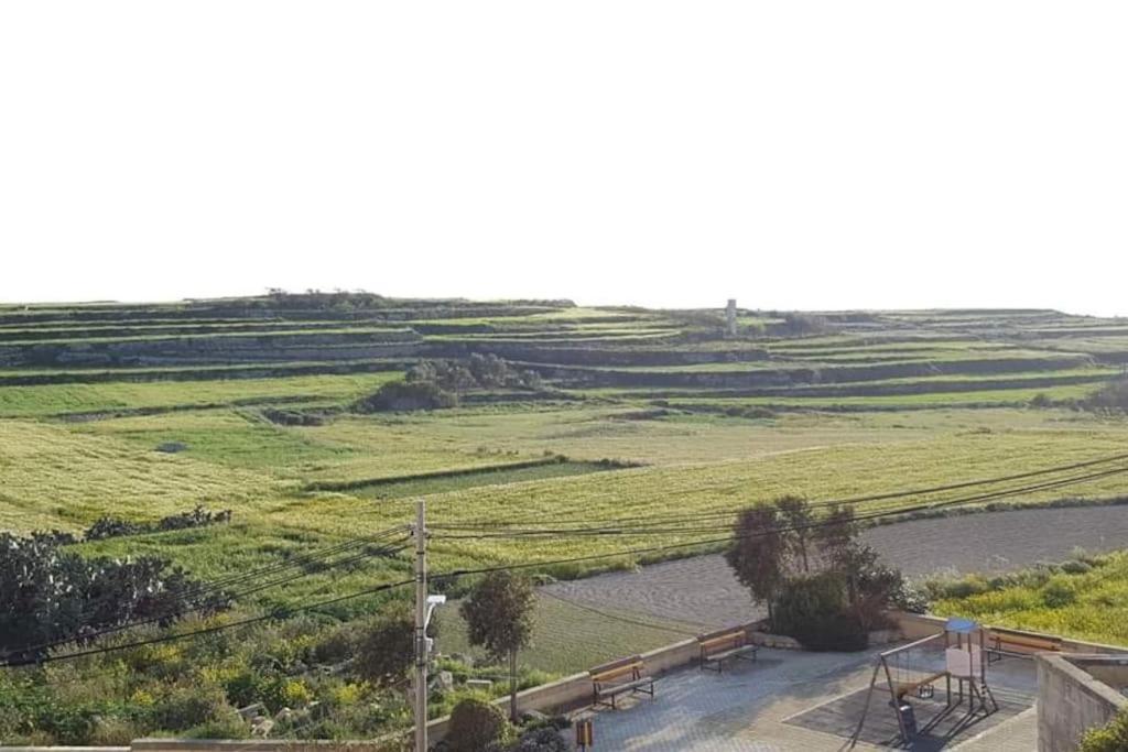 Farmhouse Villa With Large Pool And Garden In Gozo Għarb Buitenkant foto