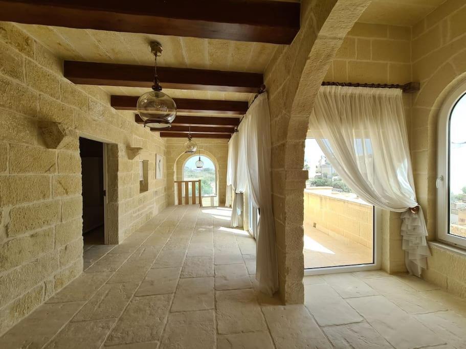 Farmhouse Villa With Large Pool And Garden In Gozo Għarb Buitenkant foto